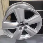 جنوط لكزز 460 اصليه نضيفه مقاس الجنط 19