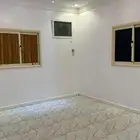 شقة للايجار دور ثالث 4 غرف و حمامين