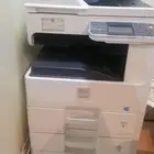 اله تصوير ابيض واسود