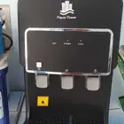 مياه نقيه صافيه بارده صالحه للشرب مباشره من فلاتر نقاء الماء