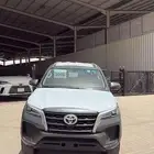 تويوتا فورتشنر GX 4X4 2025 بنزين