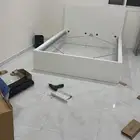 سرير للبيع