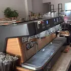 اغراض وبار كوفي كامل للبيع
