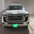 لاندكروزر جي اكس ار 4 موديل 2023