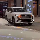 تويوتا لاند كروزر s
