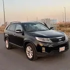 كيا سورينتو 2015 للبيع