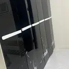 دولاب كبيره فيه خدش بسيط