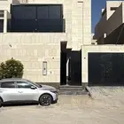 للبيع فيلا فاخرة بحي العارض بمدينة الرياض