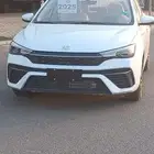 ام جي MG 5 الشكل الجديد 2025 اللون ابيض