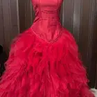 للبيع فستان ملكة لم يستخدم جديد