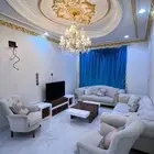 شقة مفروشة فاخرة بحوش للايجار خلف ثانوية الفواز