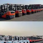 يتوفر جميع انواع الرافعات الشوكيه