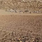 بكلين لبناءالحجر و قص الاراضي