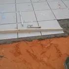 مبلط بلاط سرامي