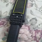 كاشف جوال للتفتيش في الأفراح