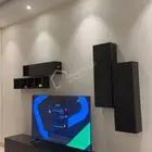 طاوله بلازما كبيرة مع أرفف لون أسود