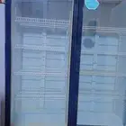 ثلاجات عرض مستخدمه نظيفة بسعر 1000ريال وفي مقاس وسط بسعر 800