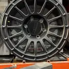 يوجد لديناء جنوط ميثود واكي ام سي وافيول مقاس 17