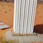 للبيع دورات مياه وخزان للمخيم