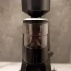 مطحنه ايطالية معروفه من شركة سيمونيلي تطحن درجات بدقة ممتازة