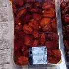 يتوفر لدينا تمر اخلاص شيقر مصنع من حق هاذا السنه وبسعار مناس