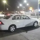 نيسان صني 2009 غير اتومتيتك نضيفه السياره لا تخلو من االصدما