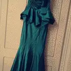 فساتين للعيد مستعمله نظيفه بسعر رمزي