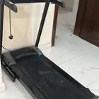 سير مشي شبه جديد