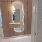 مرايا شكل جديد