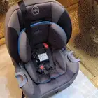 كرسي سياره للأطفال