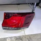 اصطب لكزس CT 200H