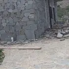 حجر تراث قديم طبيعي