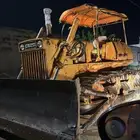يوجد عندي دركتل كوماتسو ماشاء الله تبارك الله نظيفه