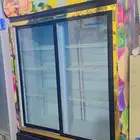 ثلاجة عرض بابين مستخدمه نظيفة مره بسعر 1900 ريال