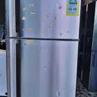 ثلاجه نظيفه كبيره للبيع