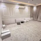 شقة مؤثثه 5 غرف للايجار _حي الرحمانية امام ممشى الحمدانية