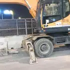 سائق بكلين كفرات وجنزير يبحث عن عمل يوجد لدي رخصة أشغال عامه