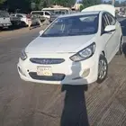 للبيع اكسنت 2011