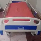 سرير طبي مع مرتبه جلد طبي للبيع
