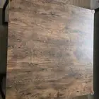 طاوله مربعه خشبيه شبه جديده