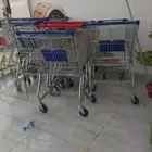 طاولات خضار للبيع مع جميع مستلزماتها