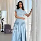 فستان مصممه نظيف وجميل