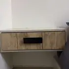 غرفعه للبيع بدون سرير