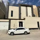 فيلا للبيع حي النرجس مساحة 225 م