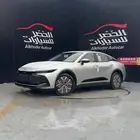 تويوتا كراون 2025 بريميوم لدى شركة عبدالمجيد الخضر