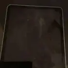 ايباد A2316 مستعمل لمده أربع شهور معه شاحن و ننضف الشاشه لك