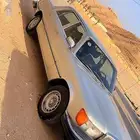 مرسيدس موديل 1975