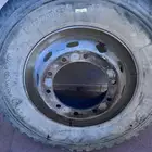 سبير شاحنه مقاس 20