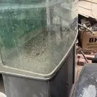 حوض سمك كبير