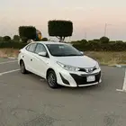 للبيع تويوتا يارس 2019 منوة المستخدم نظيفة جدا